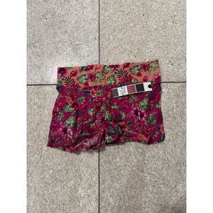Freestyle Revolution Floral Shorts